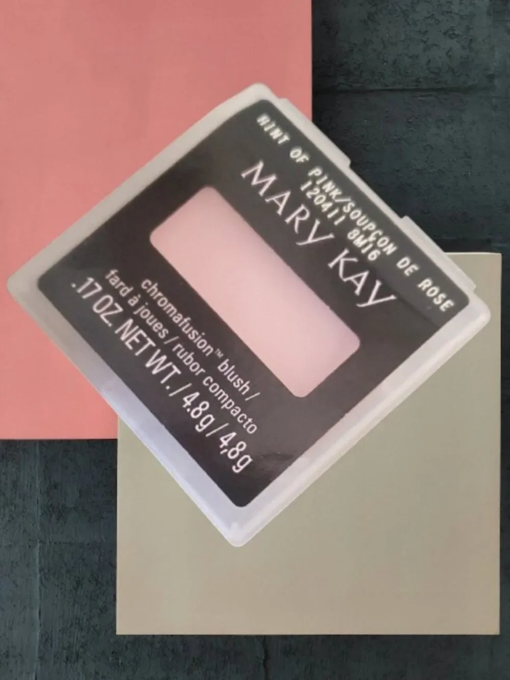 Mary Kay Hint of Pink Chromafusion Blush ✨NIB✨